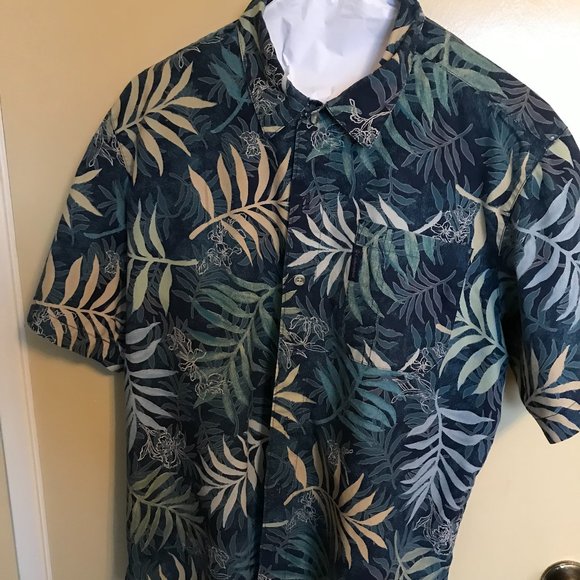 Columbia Men's Aloha Shirt, Medium - Picture 1 of 3